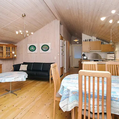 Ferienhaus Two-bedroom In 1