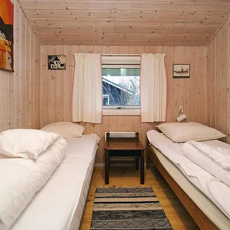 Two-bedroom In 1 *